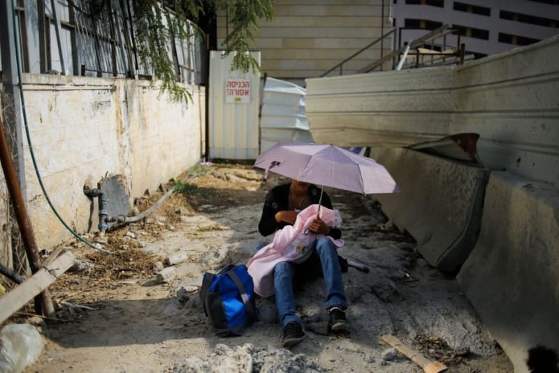 Rights Groups Ask Court to Scrap Deductions From Asylum Seekers’ Salaries – Haaretz Article